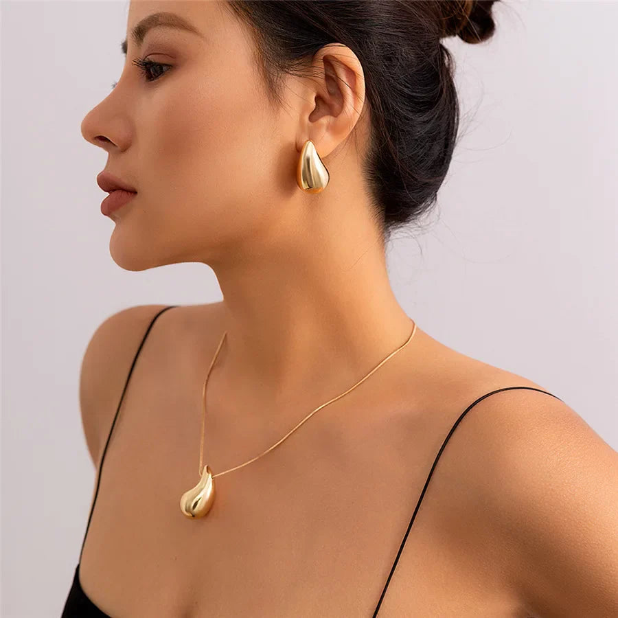 Goutte d'Or | Collier Élégant et Minimaliste